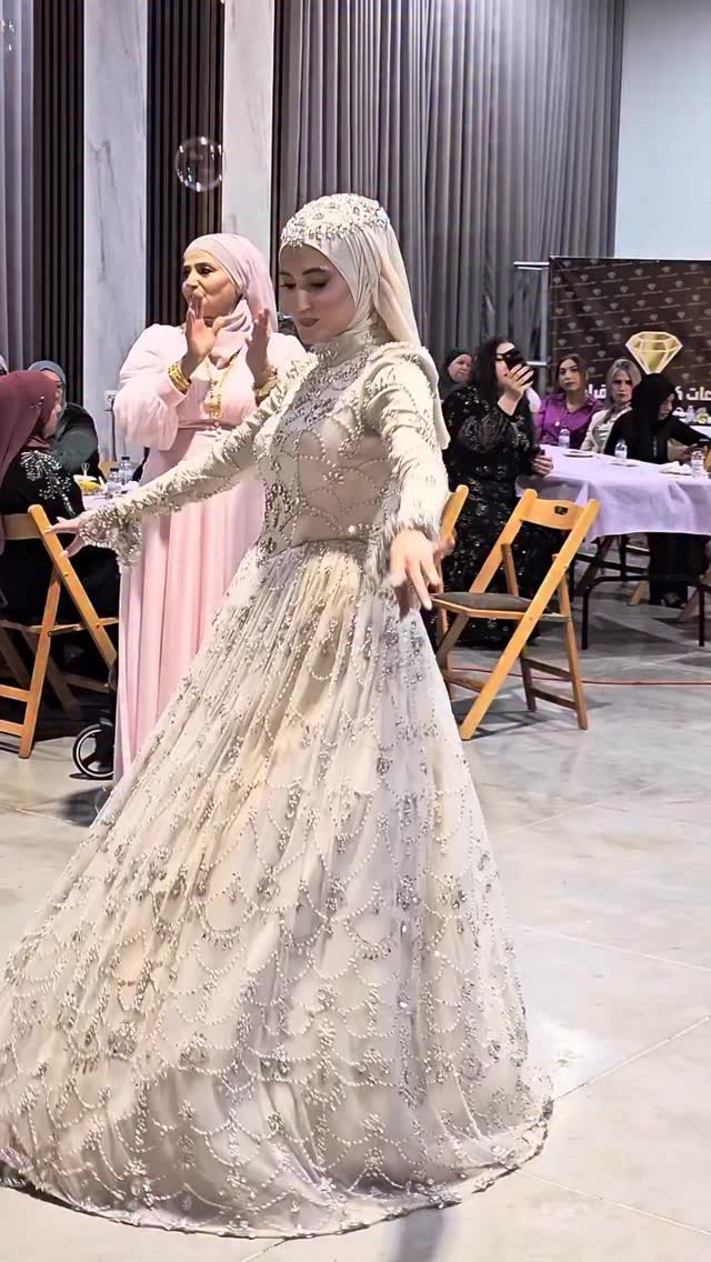انا اخت العروس🤍😘 | Hiba Yaseen | Facebook