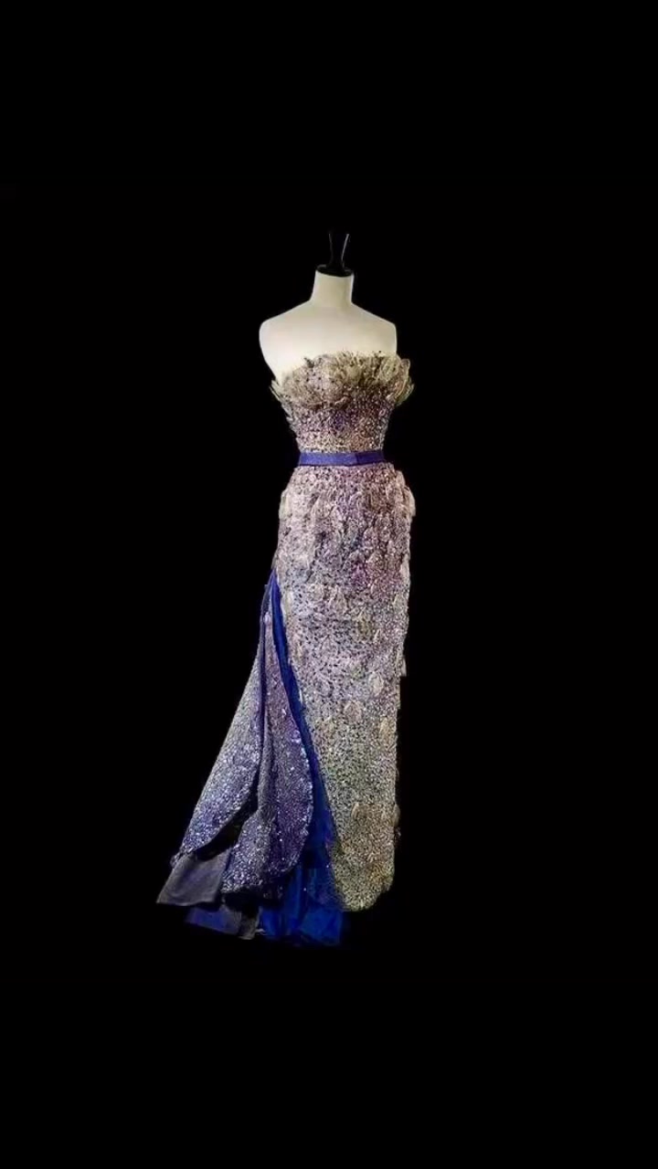 Wearing this original Christian Dior gown from the 1950s for awards night! # christiandior #awards #outfits