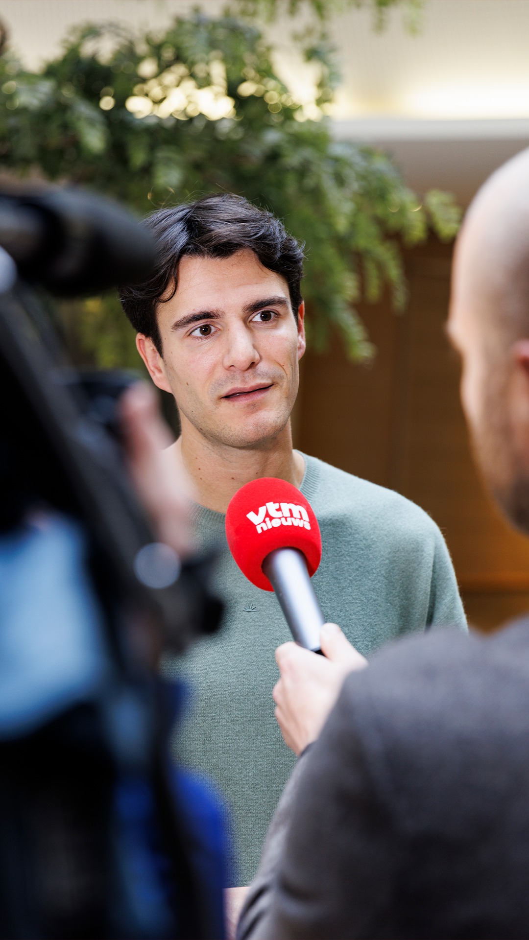 Het zijn moeilijke tijden. Net dan rekenen mensen op Vooruit om ...