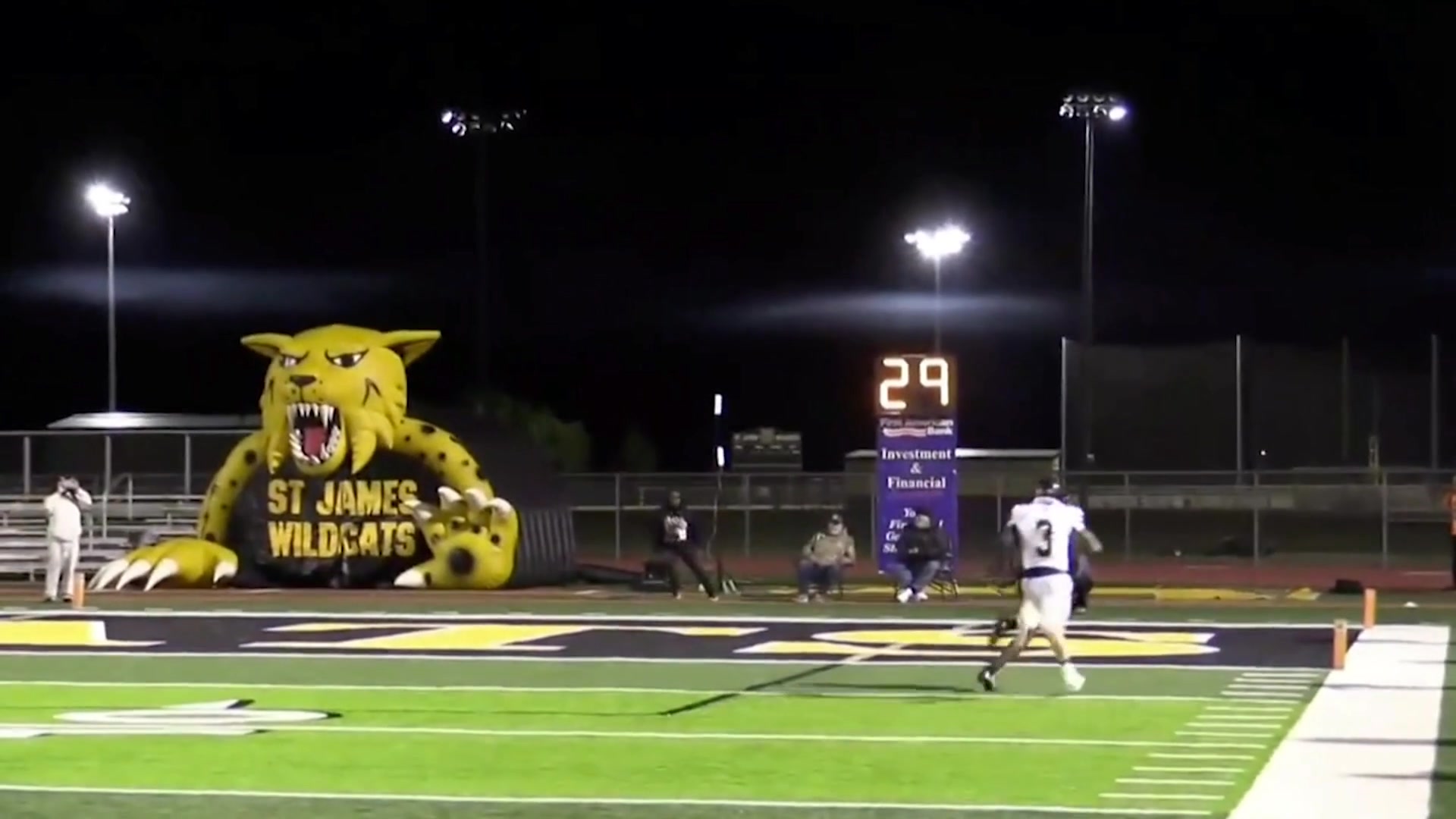 🎥 HIGHLIGHTS: DIII Non-Select Quarterfinals: No. 3 St. James runs past ...