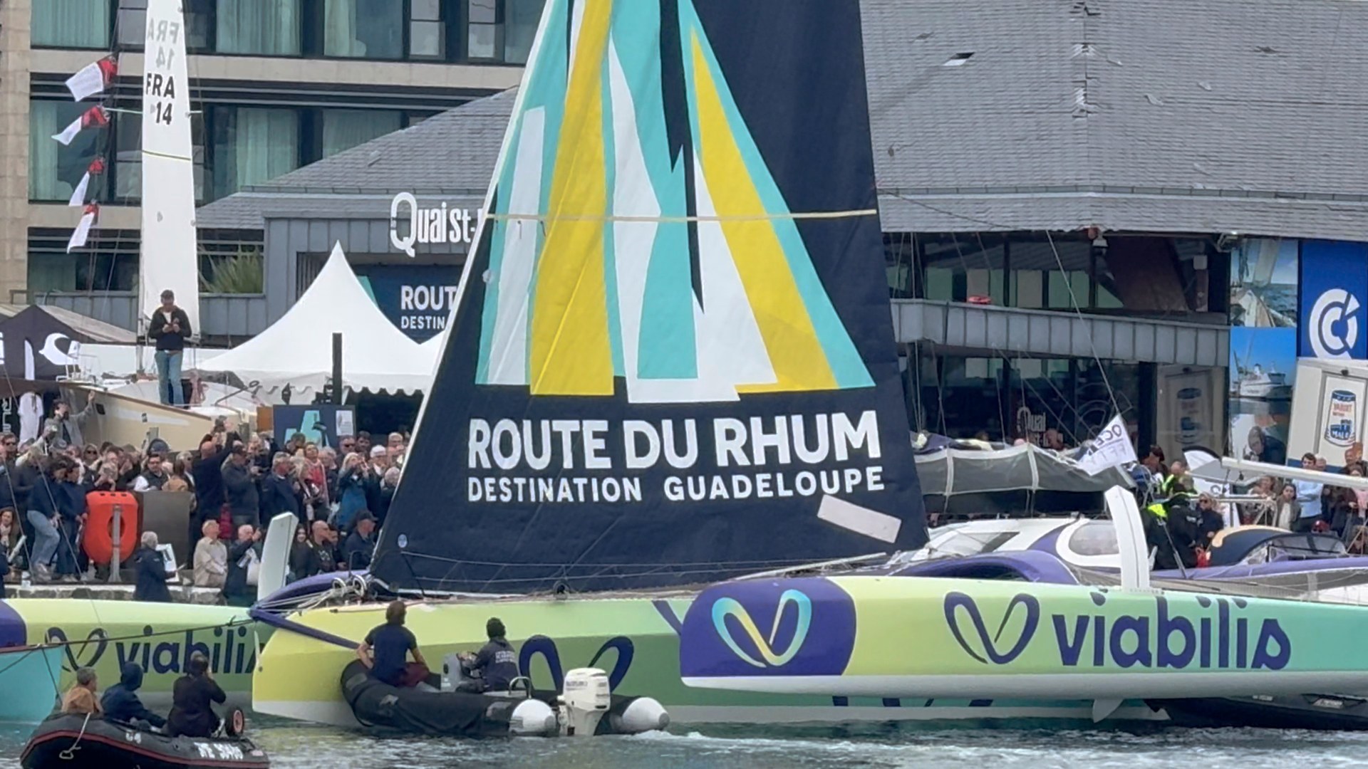 L’affiche de la Route du Rhum - Destination Guadeloupe 2026 a été ...