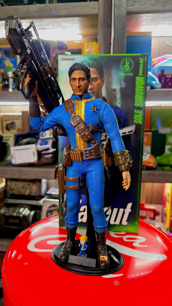 I got my 1/6 scale Sole Survivor figure today! Ordered on Bethesda