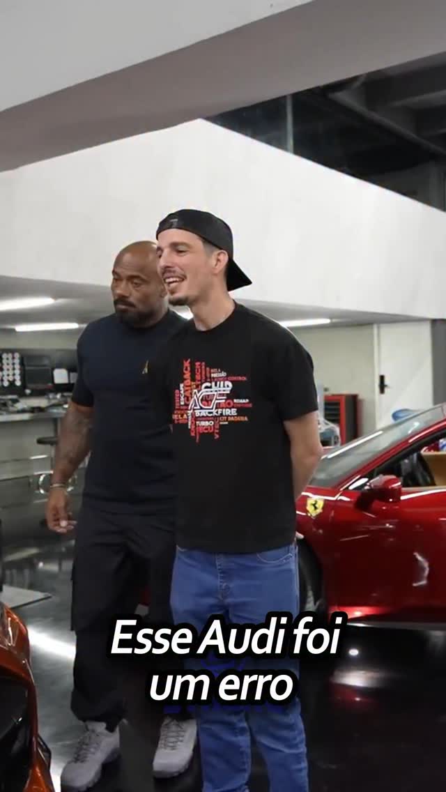 Audi R8 Manual 1/15, um “errinho” bobo de alguns milhões… Nada dms! 🤷🏻 ...