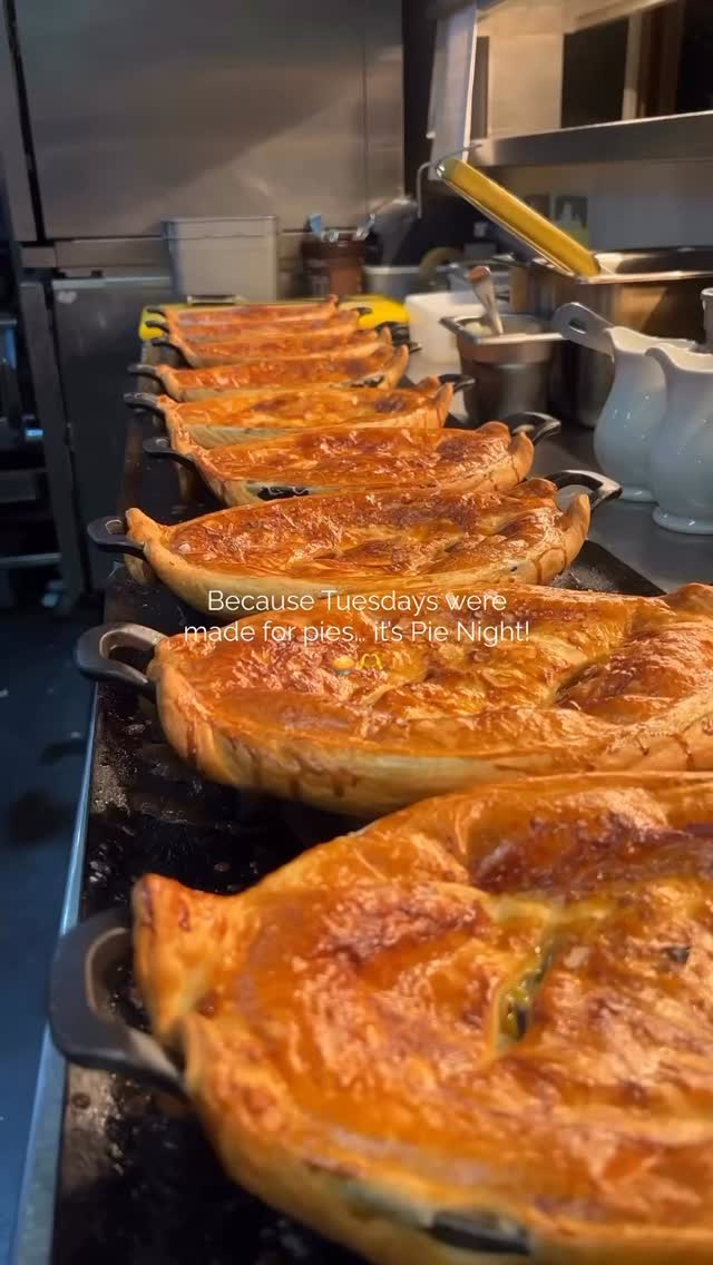 LAST PIE NIGHT OF THE YEAR - TONIGHT 🥧 // If you’ve been meaning to ...