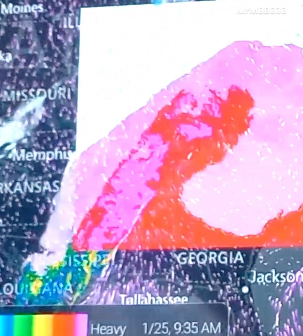 UNUSUAL RADAR SIGNATURE APPEARS DURING HISTORIC STORM A strange radar ...
