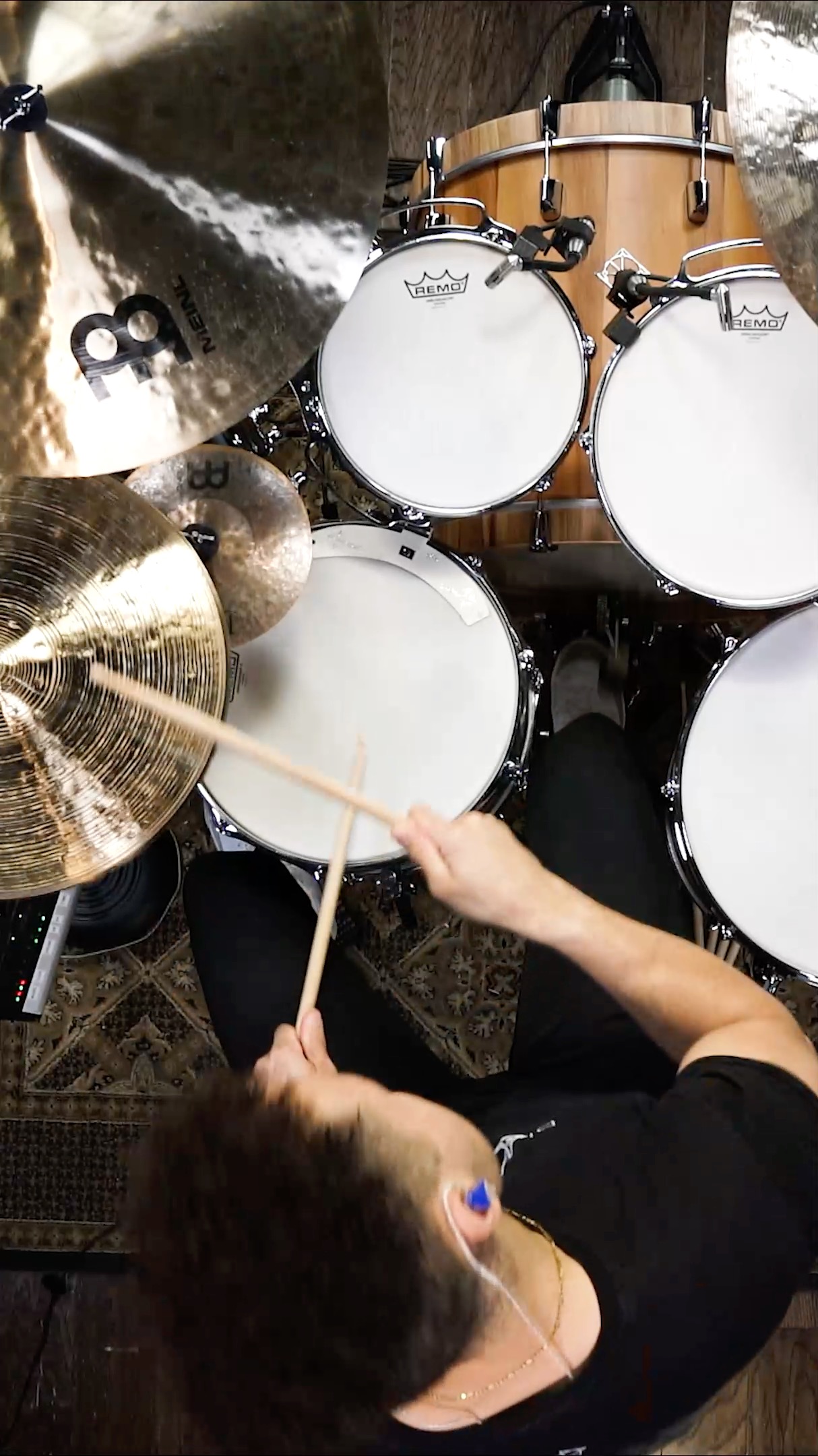 We can't get enough of Dixon artist Zack Grooves' session with