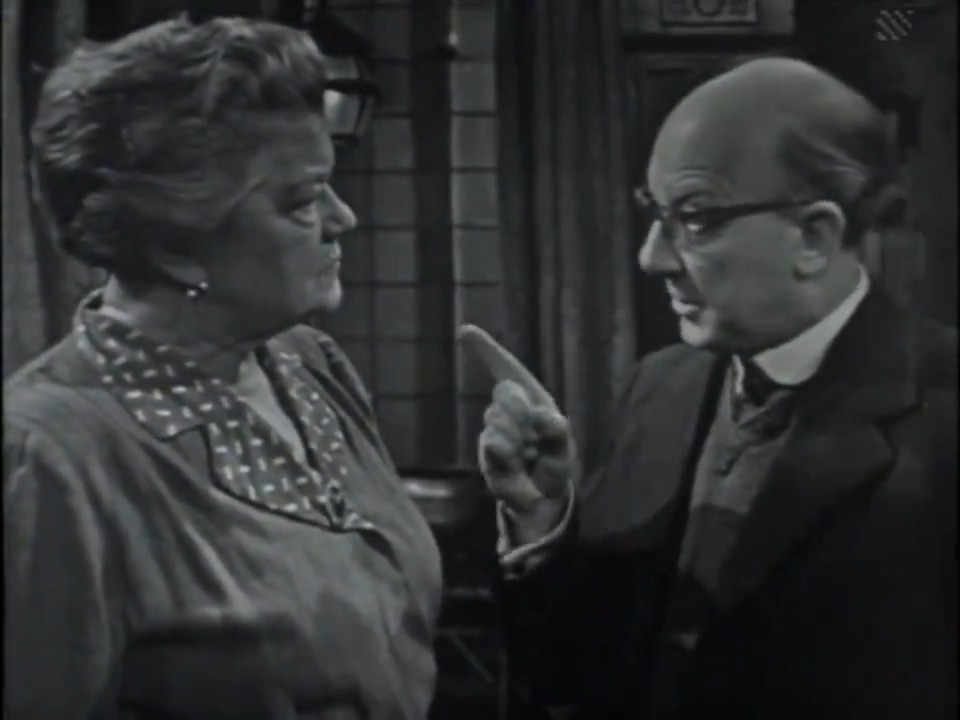 📺 'Coronation Street' Friday 16 December 1960 ~ ITV: 19.00 Arthur Lowe ...