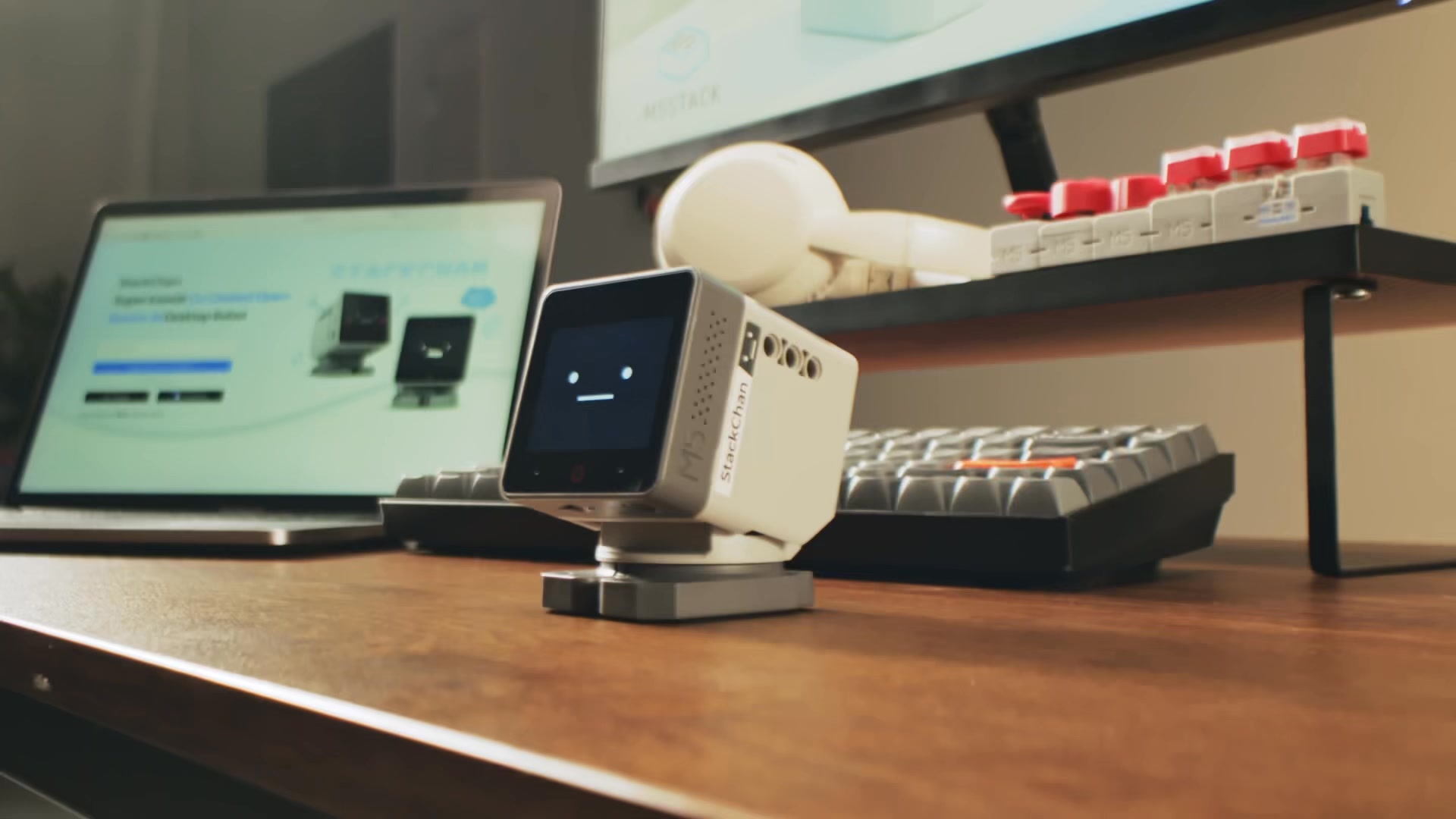 Meet your new desktop companion. ? StackChan is more than just a 