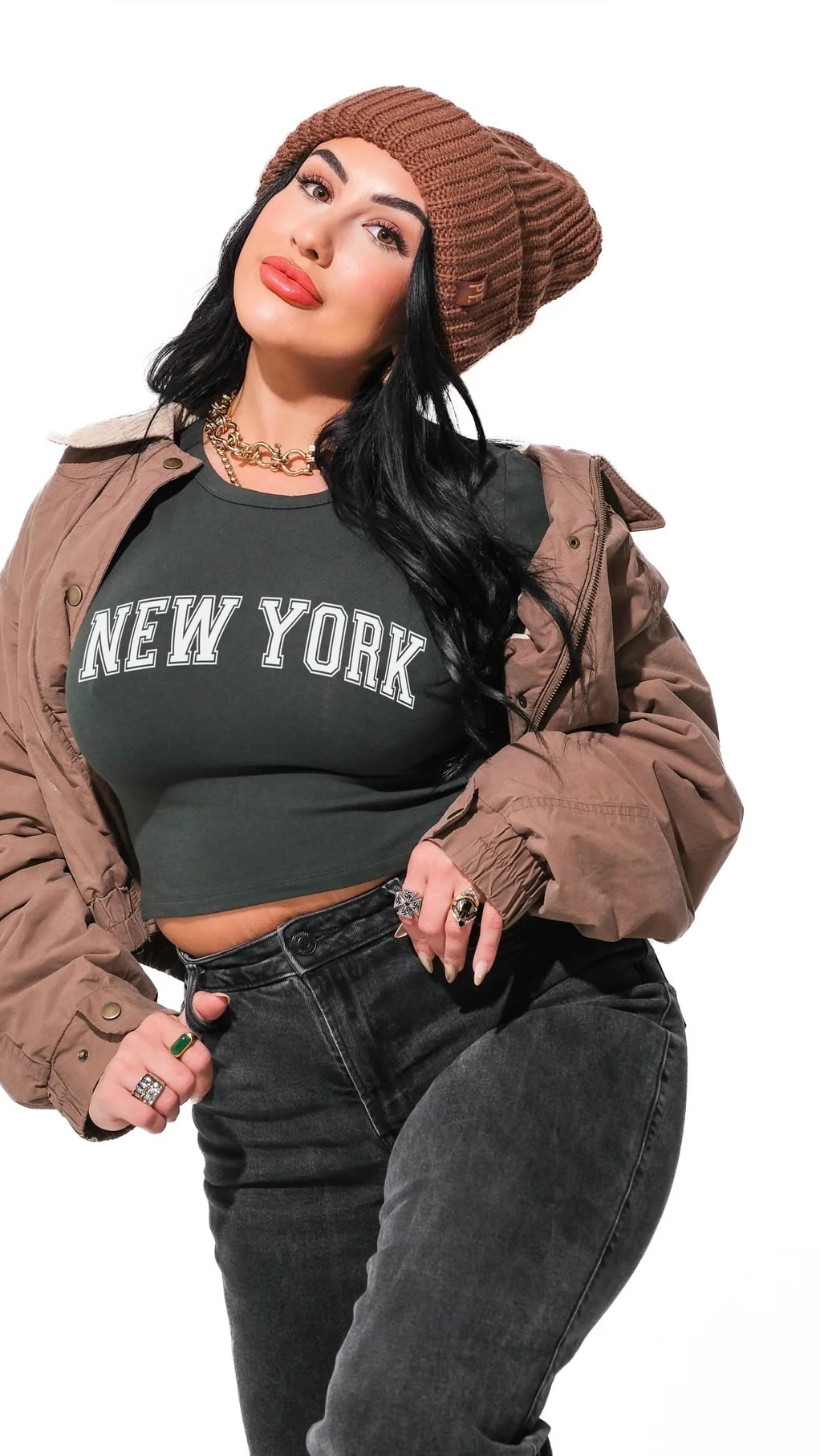 Get ready with Baylea as she styles our brand new graphics No matter ...