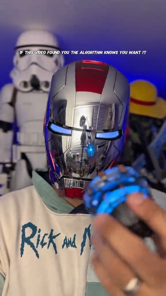 box and loop iron man helmet The MK5 Voice Activated this helmet not only serves as an impressive display piece but also enhances your roleplaying experience with its authentic appearance Iron Hero MK 5 1:1
