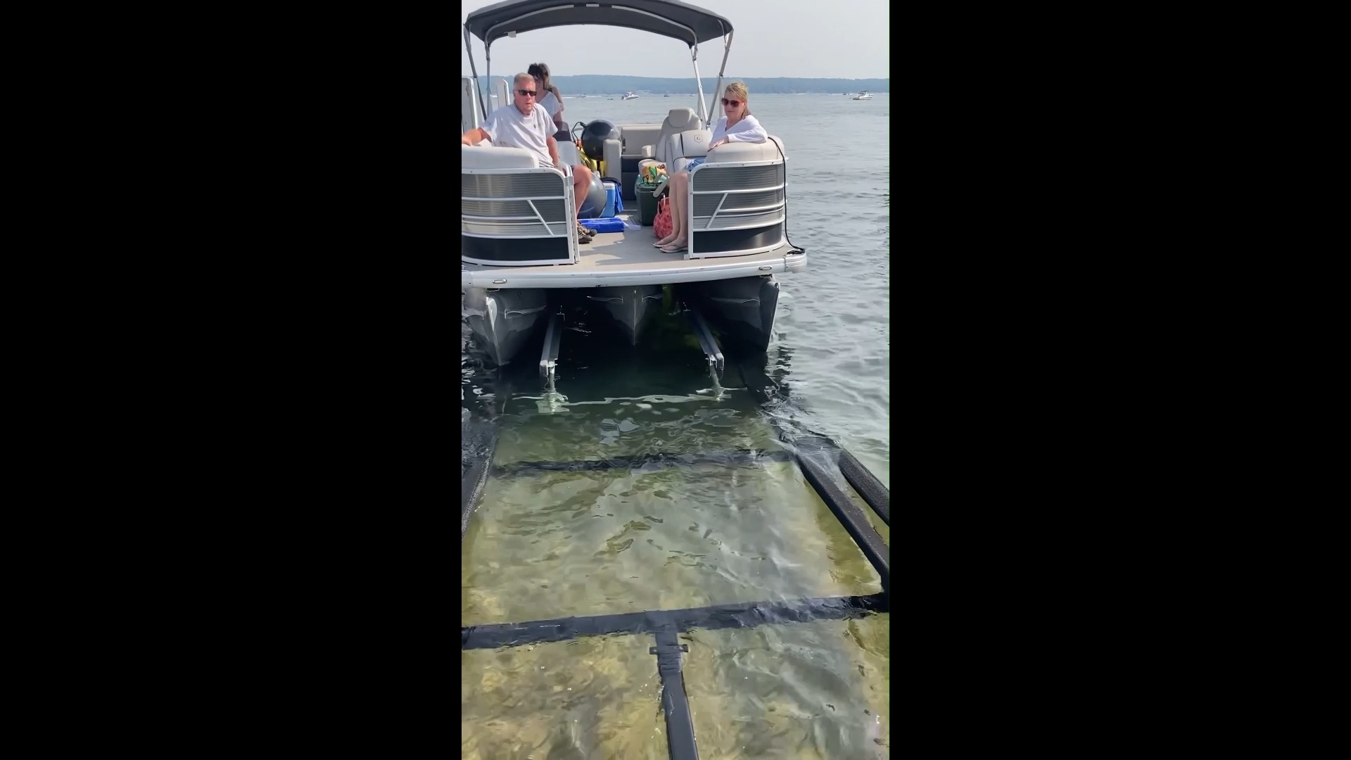 Struggling to load your pontoon straight every time? Our Pontoon ...