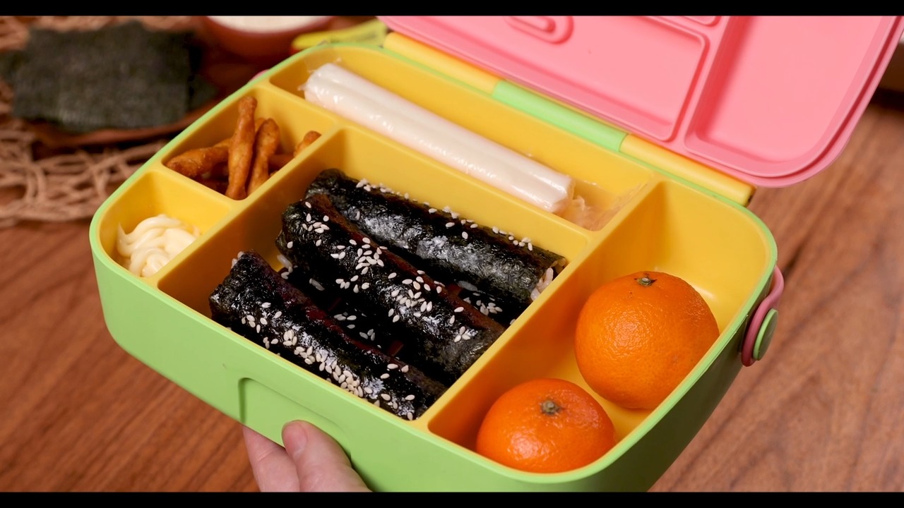 They'll be the envy of the whole lunchroom 😎 SPAM® Singles are perfect ...