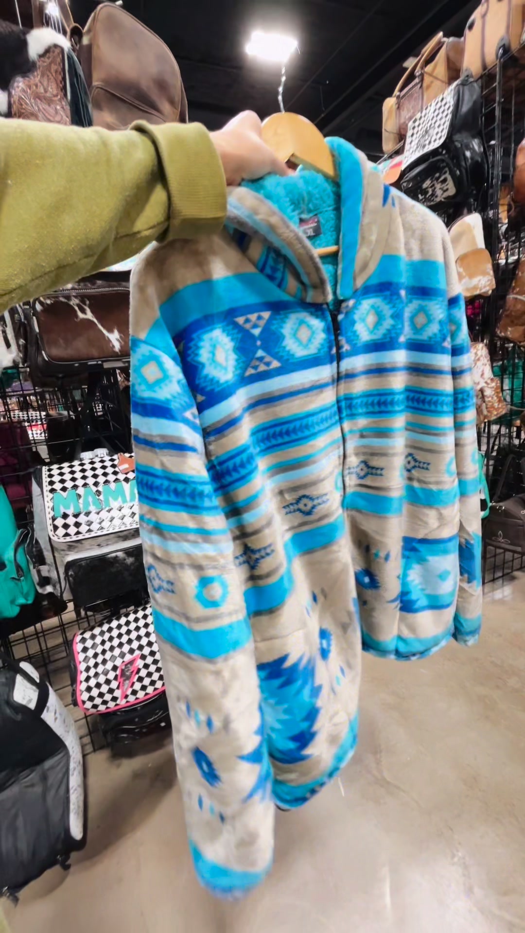 Western Linens - Warm, soft, and ready for the season 🐎 ️... | Facebook