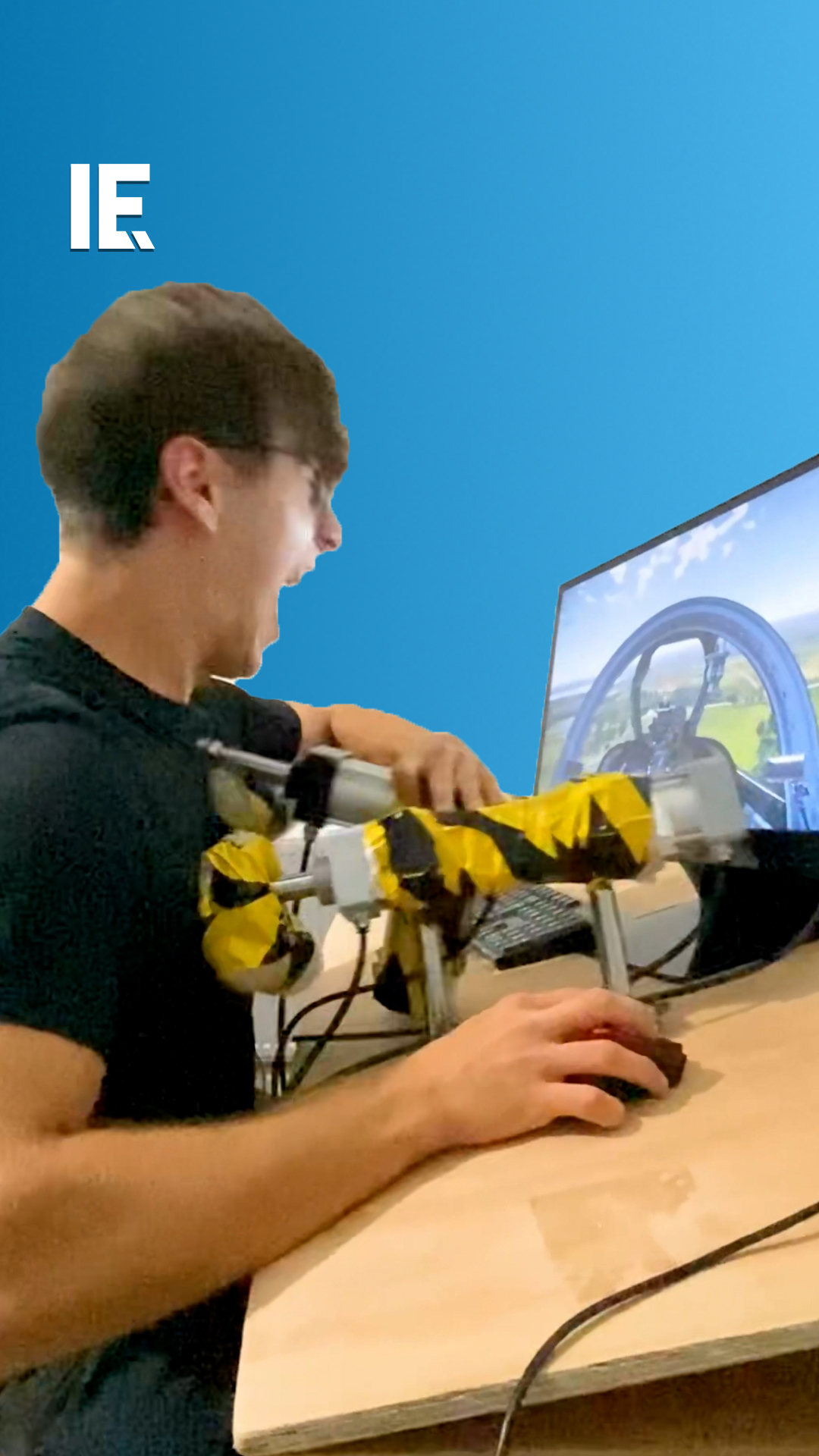 With this device, CS:GO shots and flashbangs will never be the same ...