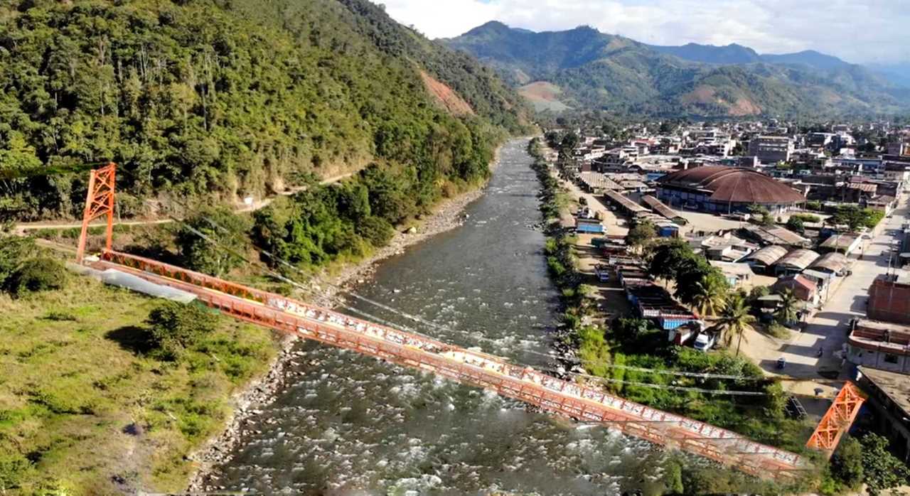 MPS INSTALARÁ PUENTE YANANGO SOBRE EL RÍO SATIPO QUE CONECTARA AL CC.PP ...