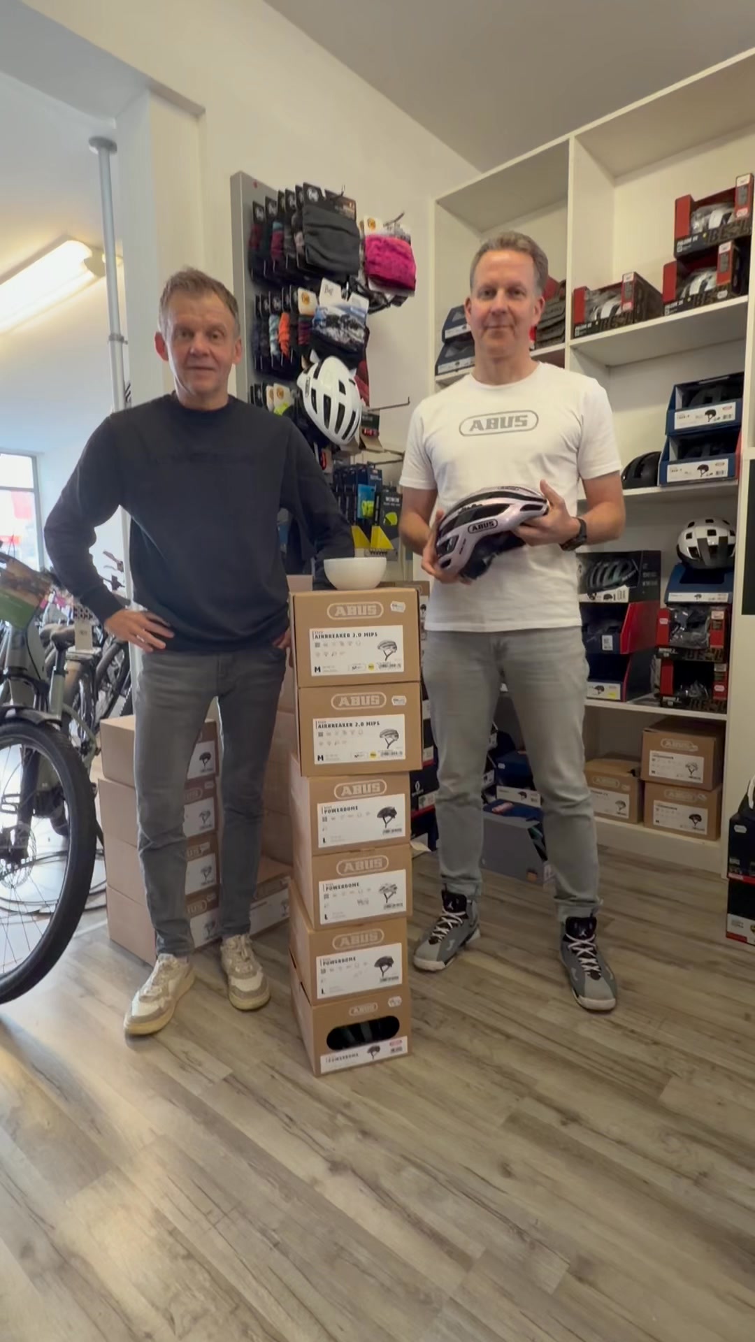 top gear s13e01 BMX MIFA Jet Kinder Holiday 2025 Black Friday Bundles Ausstattungsvariante:GEAR ROCK Revelstoke PRO 120cm Sommer Edition inkl. Outdoor Daunendecke