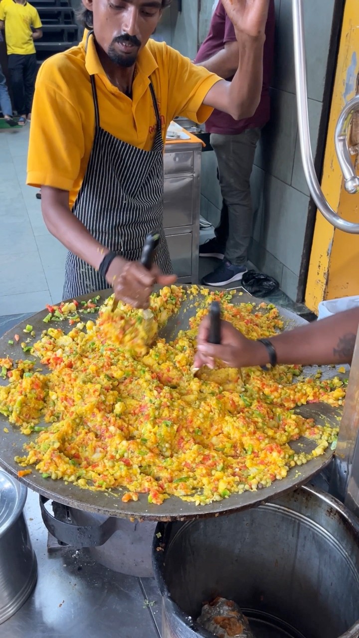 pav-bhaji-smashing-streetfood-surat-pavbhaji-reelsfb-live-street