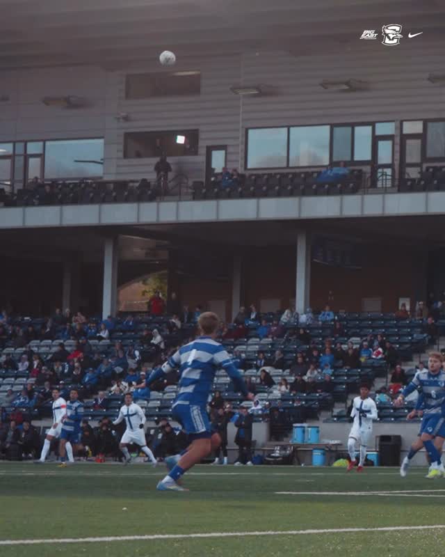 Brady Bragg with his first Blue... - Creighton Men's Soccer | Facebook