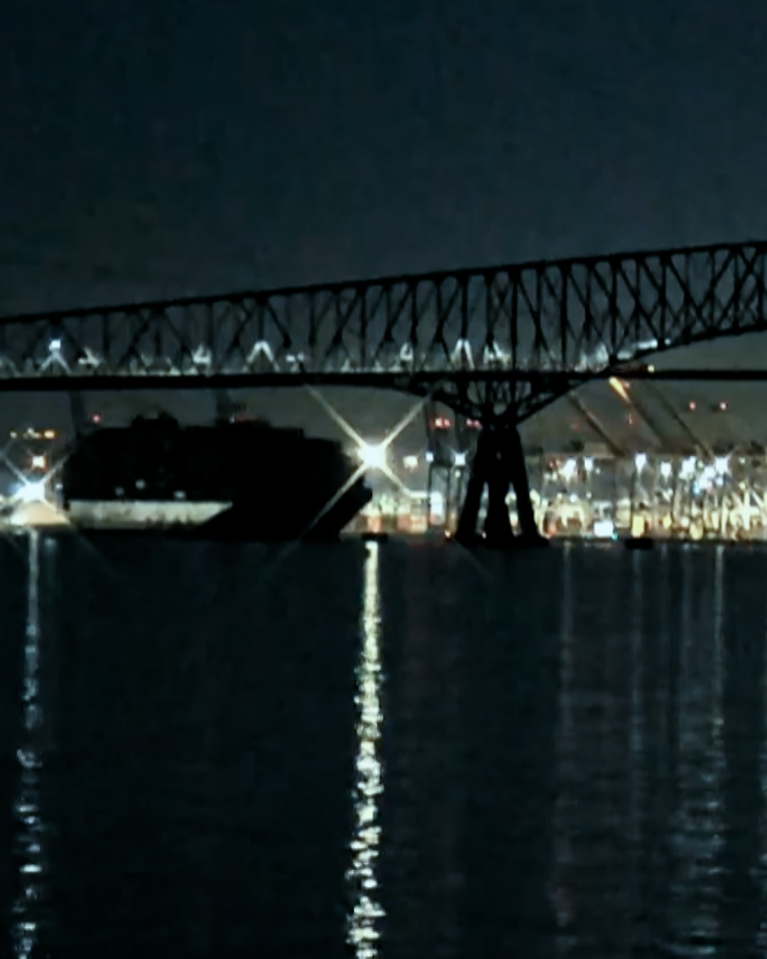 What would have caused the Dali to crash into Baltimore's Francis Scott ...