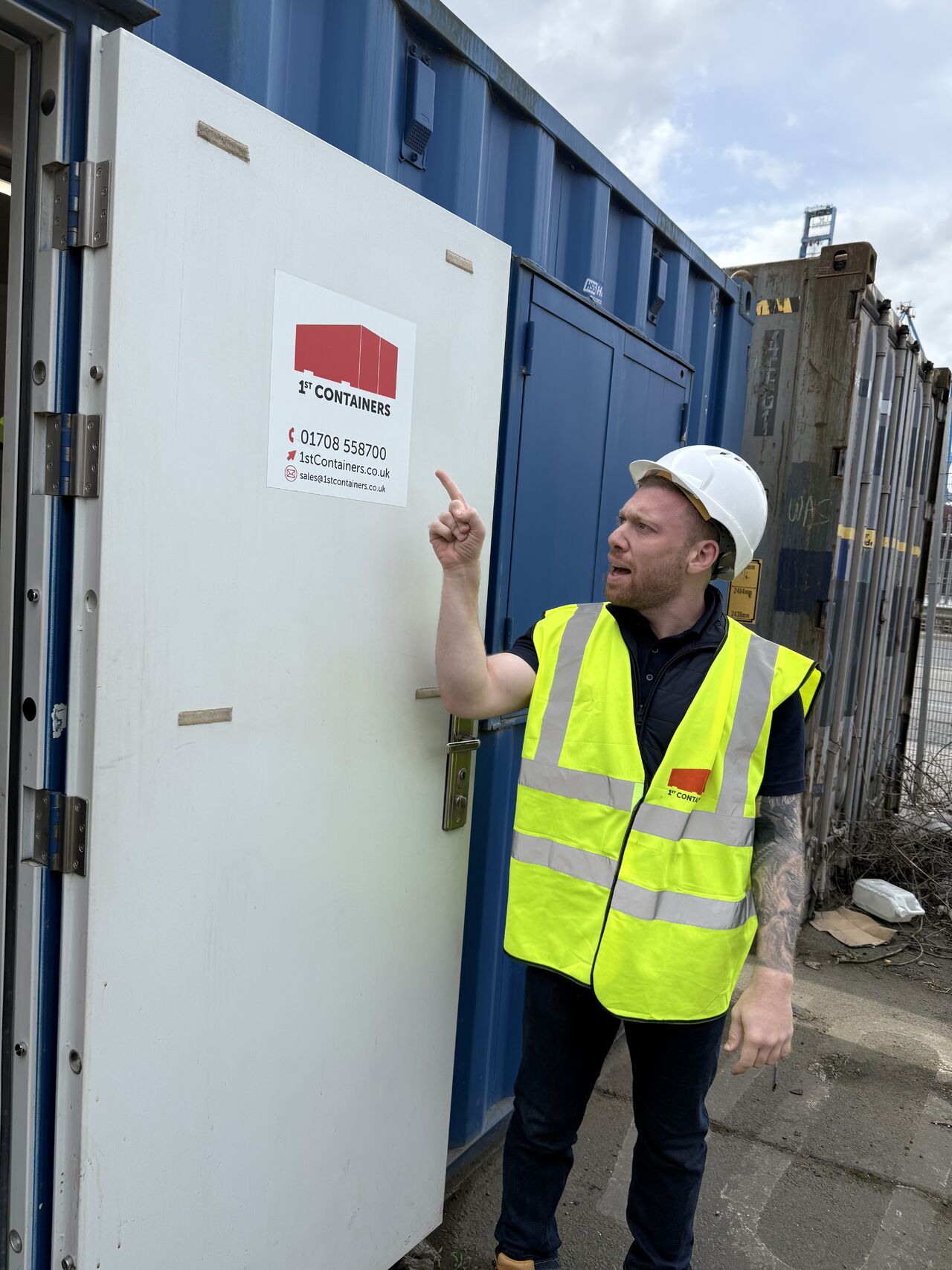 Ever wondered who’s behind the ‘ISTU’ on your container? 🤔 Tom's here ...