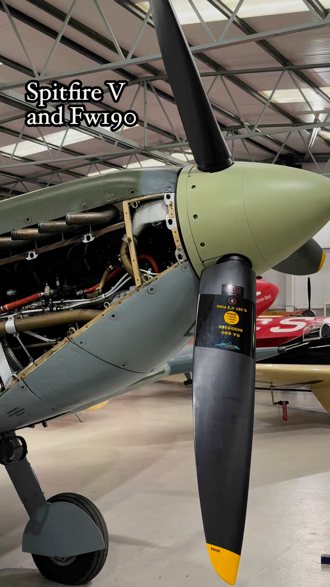 Supermarine Spitfire Mk V and Focke-Wulf Fw190 - the classic contest of ...