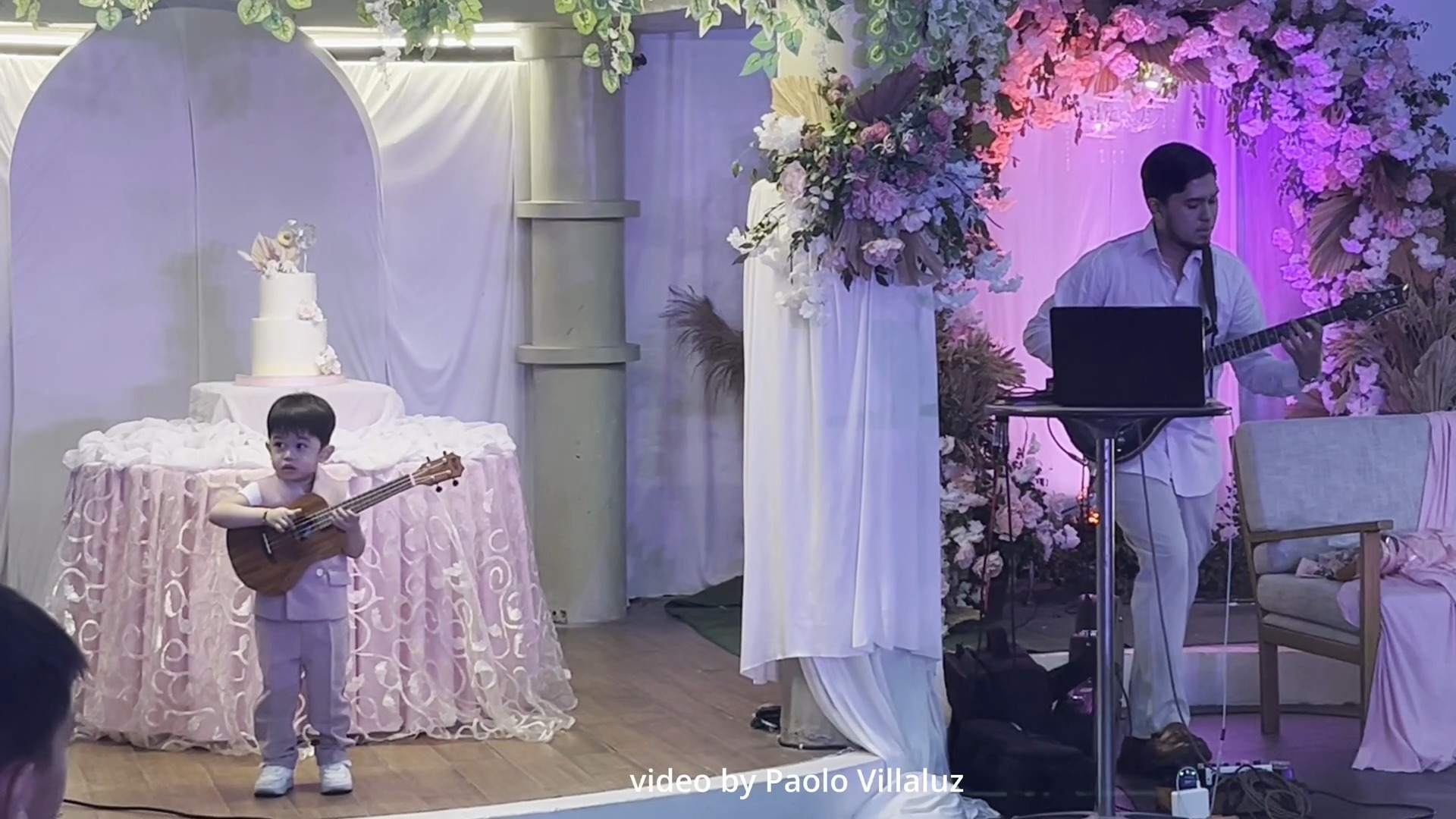 yung friend mong nonchalant nainvite sa party | Migs Rañeses | Facebook
