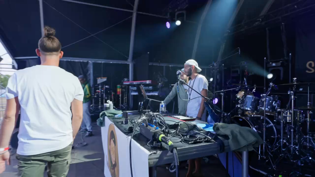 Le résumé de notre passage au @nomadereggaefestival_officiel est dispo ...