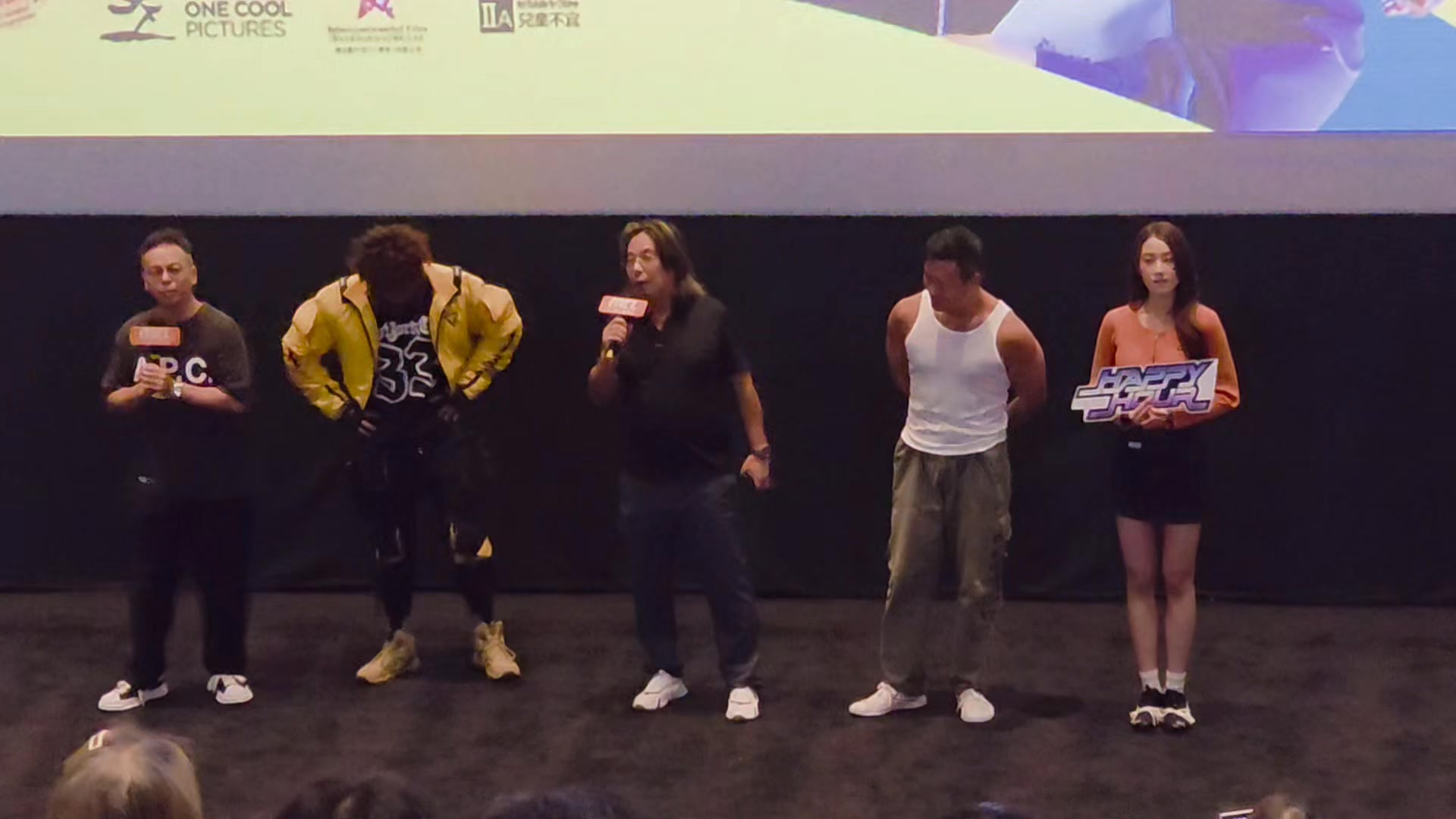 《觸電》周日300人大院謝票節錄 導演和驄哥念念不忘伍姑娘 嘉賓：梁國輝、林敏驄、陳毅燊Ansonbeam 、羅浩銘、李玗蓁 #觸電 ...