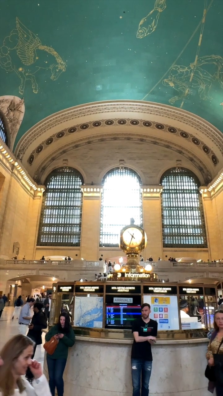 セントラル・ステーション The iconic Grand Central in Midtown Manhattan! | New York