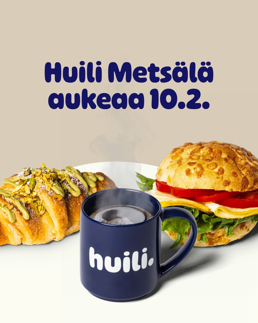 Päivä lähtee käyntiin Huilin aamiaisbuffetissa! Pöydässä odottaa rapeaa ...
