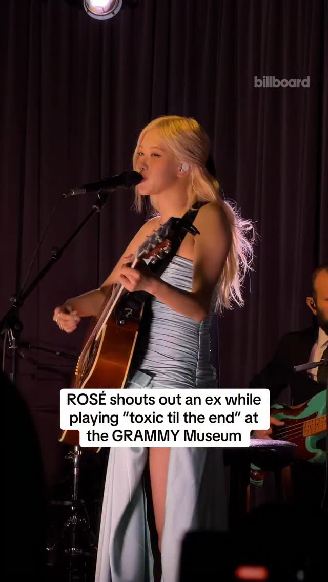 “If you haven’t noticed already, this is about an ex” 🤭 ROSÉ plays ...