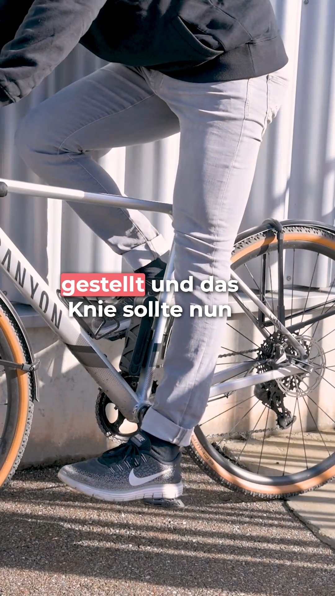 e mountainbike bosch akku Airtracks 29 Zoll E-Bike Herren MTB QUANTUM Performance Line 500Wh 9s SHIMANO ALIVIO 9 X Gang Alivio RD-M3100 Bosch eBike Rahmenhöhe 46cm 49cm 51cm 56 cm S M L XL günstig kaufen harken hoister Rennradversicherung: Rennrad & Triathlonrad Farbe:sagemetallic´n´black