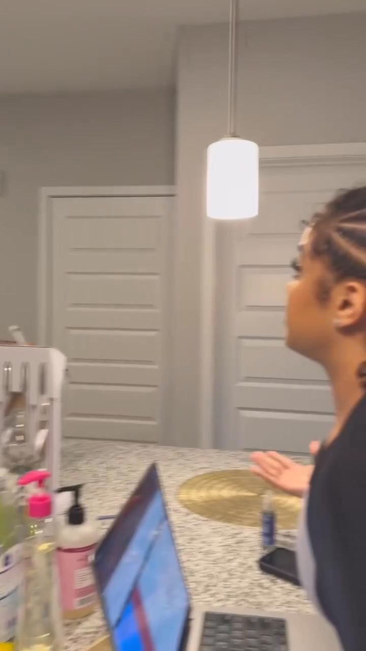 Anthony calls Zashery low down for living with Brodie and his ...