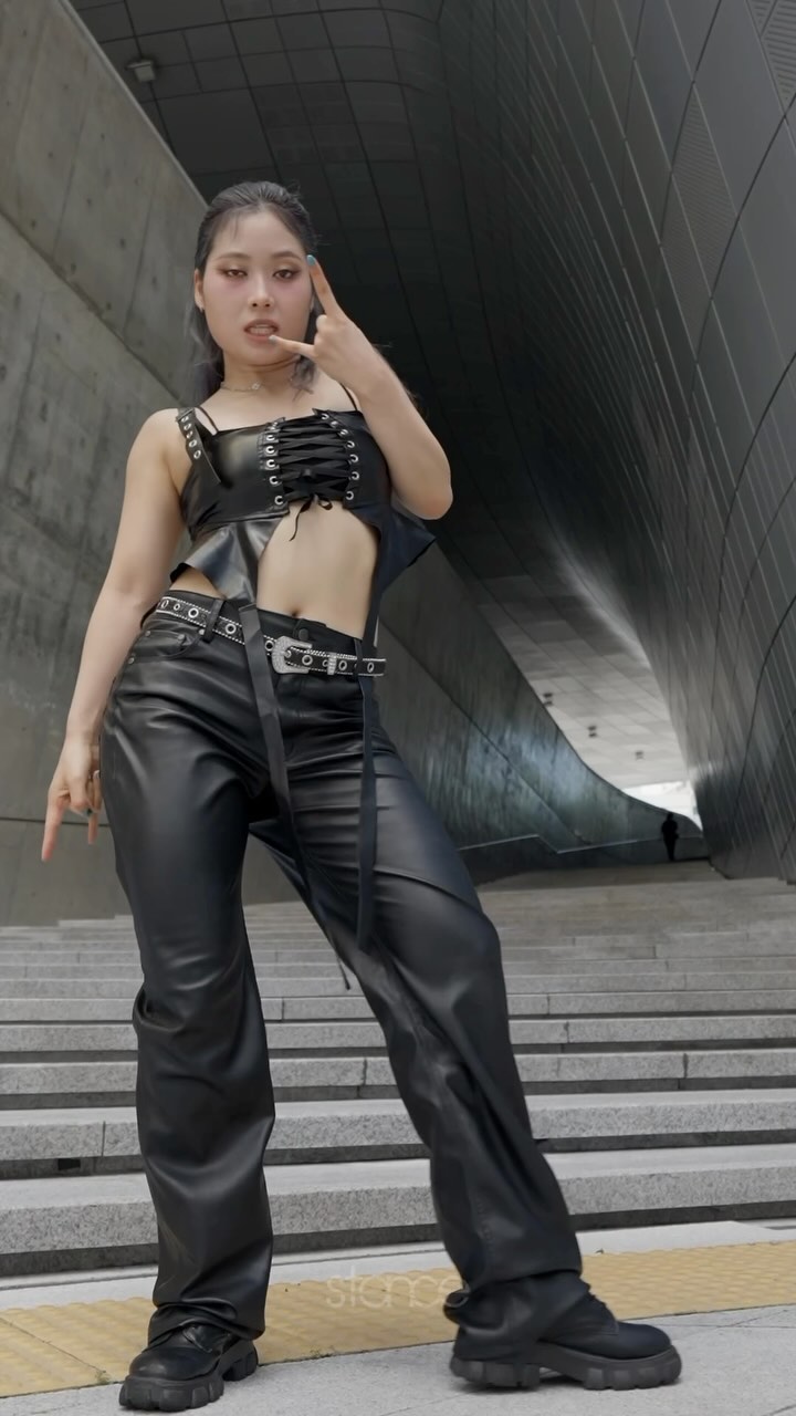 waackxx_xy is a rockstar! ✨💥❤️‍🔥 🎶: Lisa - Rockstar