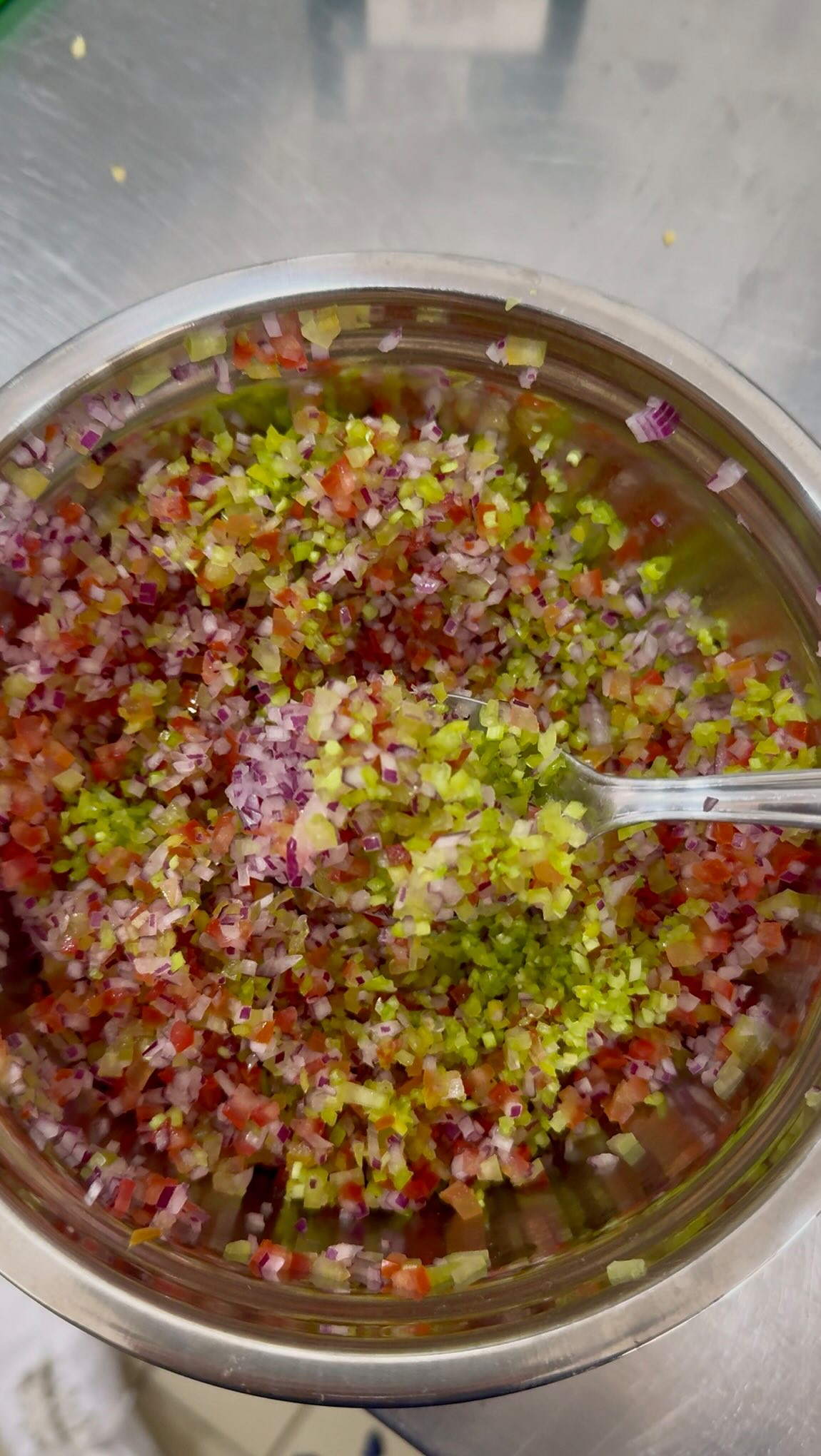 Vinagrete perfeito, me segue pra mais receitas! Ingredientes: 1/2 ...