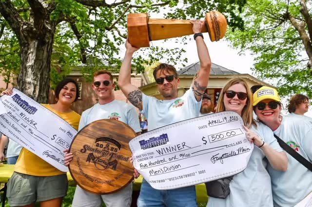 They did it again! Timothy Stokes devoured 12.5 Slawburgers to reclaim ...