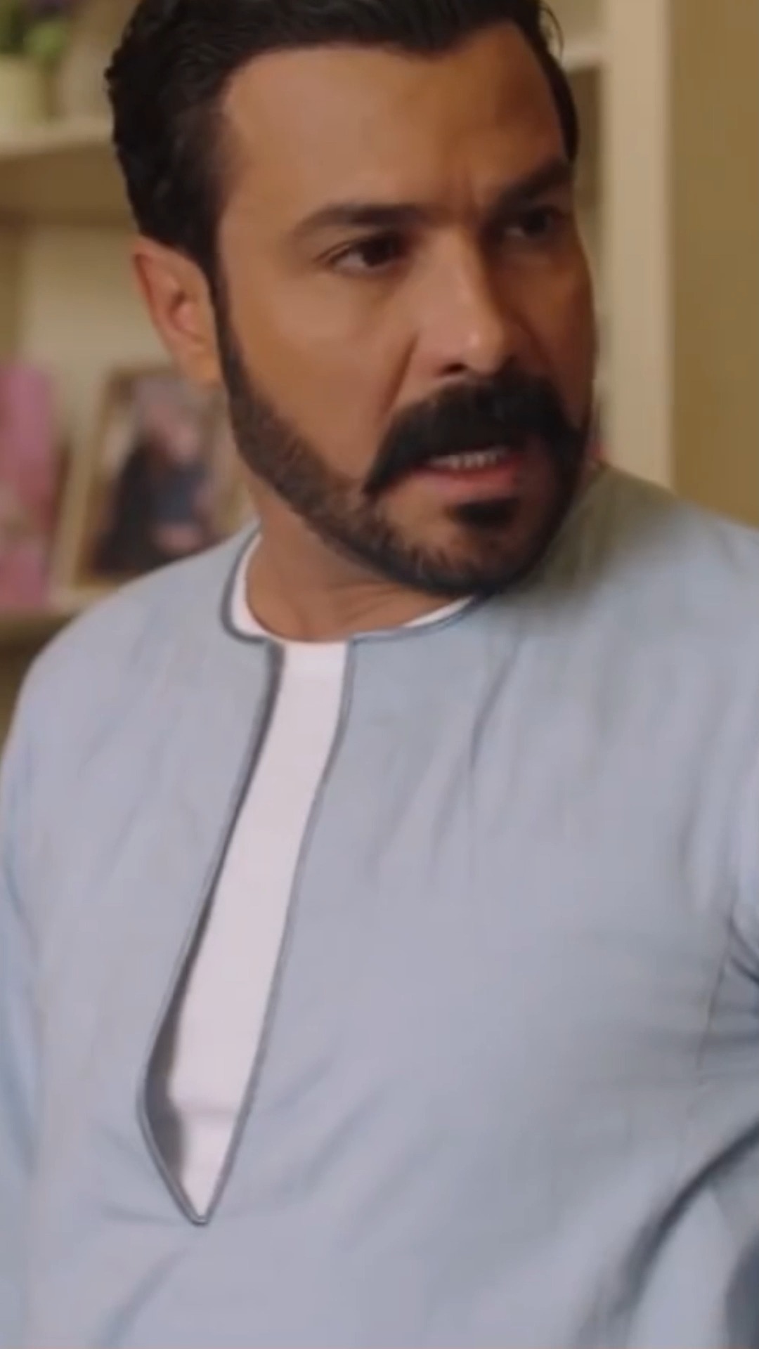 “أنا حامل من جوزك!”.. صدمة جابر بعد كلام اخت مراته! | كايرو زمان | Facebook