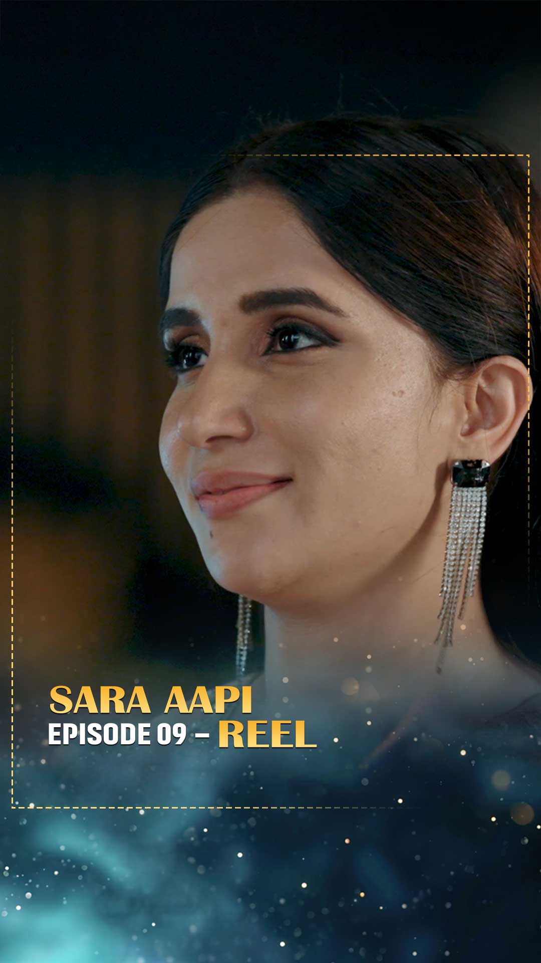 Hamna bhi Adnan aur Narmeen ki shadi mein pohanch gai. Watch #SaraAapi ...