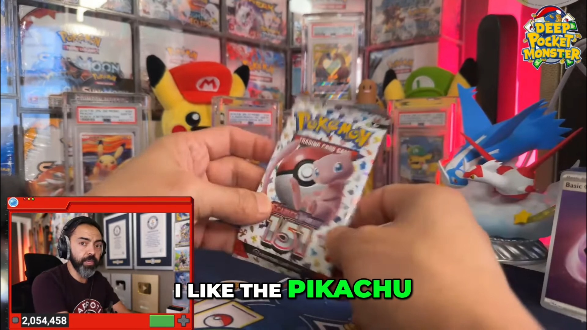 I go live every Monday on rip packs to giveaway. This time let's open ...