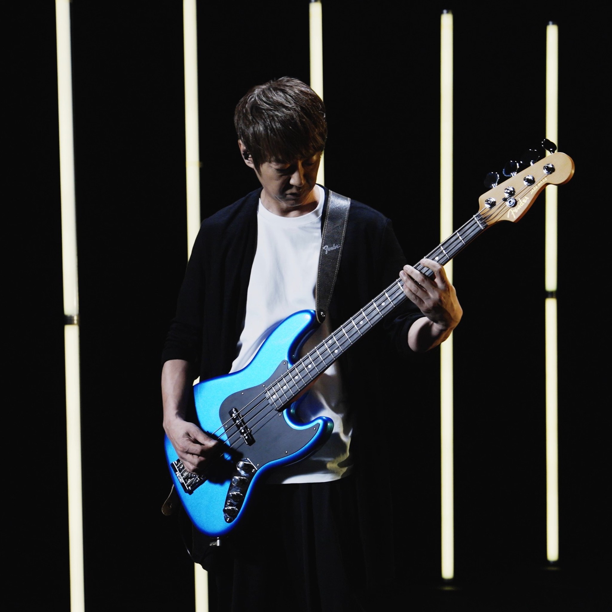 FenderNews: #GLAY の #JIRO が出演するAmerican Ultra II グローバル