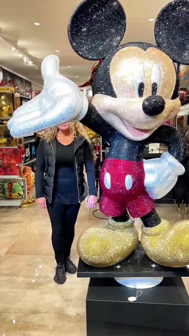 Giant Mickey” is an original statue transformed with more than 1.2