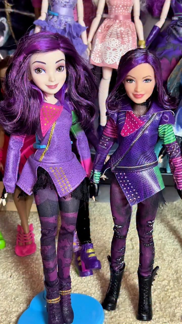 Descendants doll collection spotlight :D | XCanadensis
