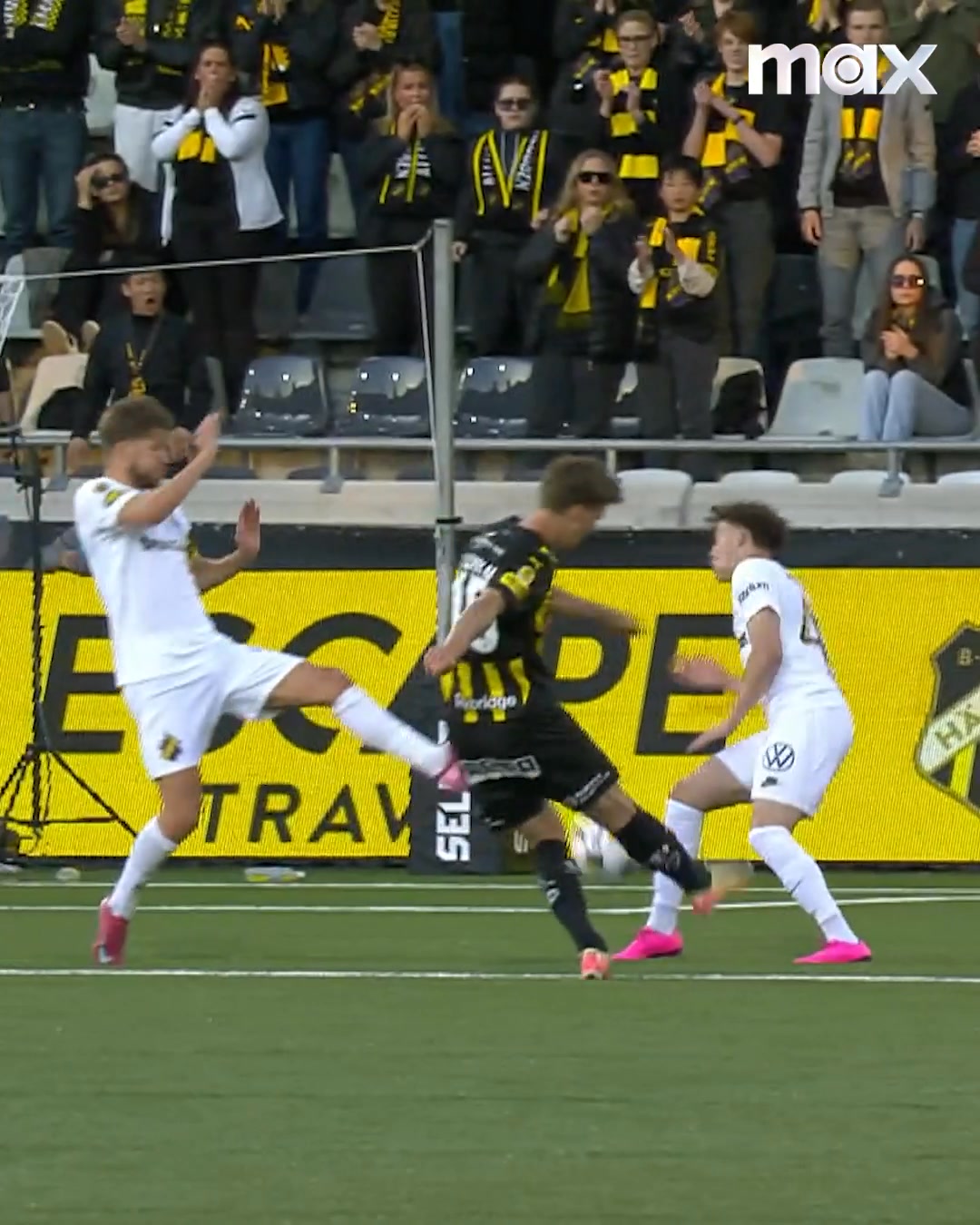Samuel Leach Holms två fullträffar i 3-3-matchen mellan BK Häcken och ...