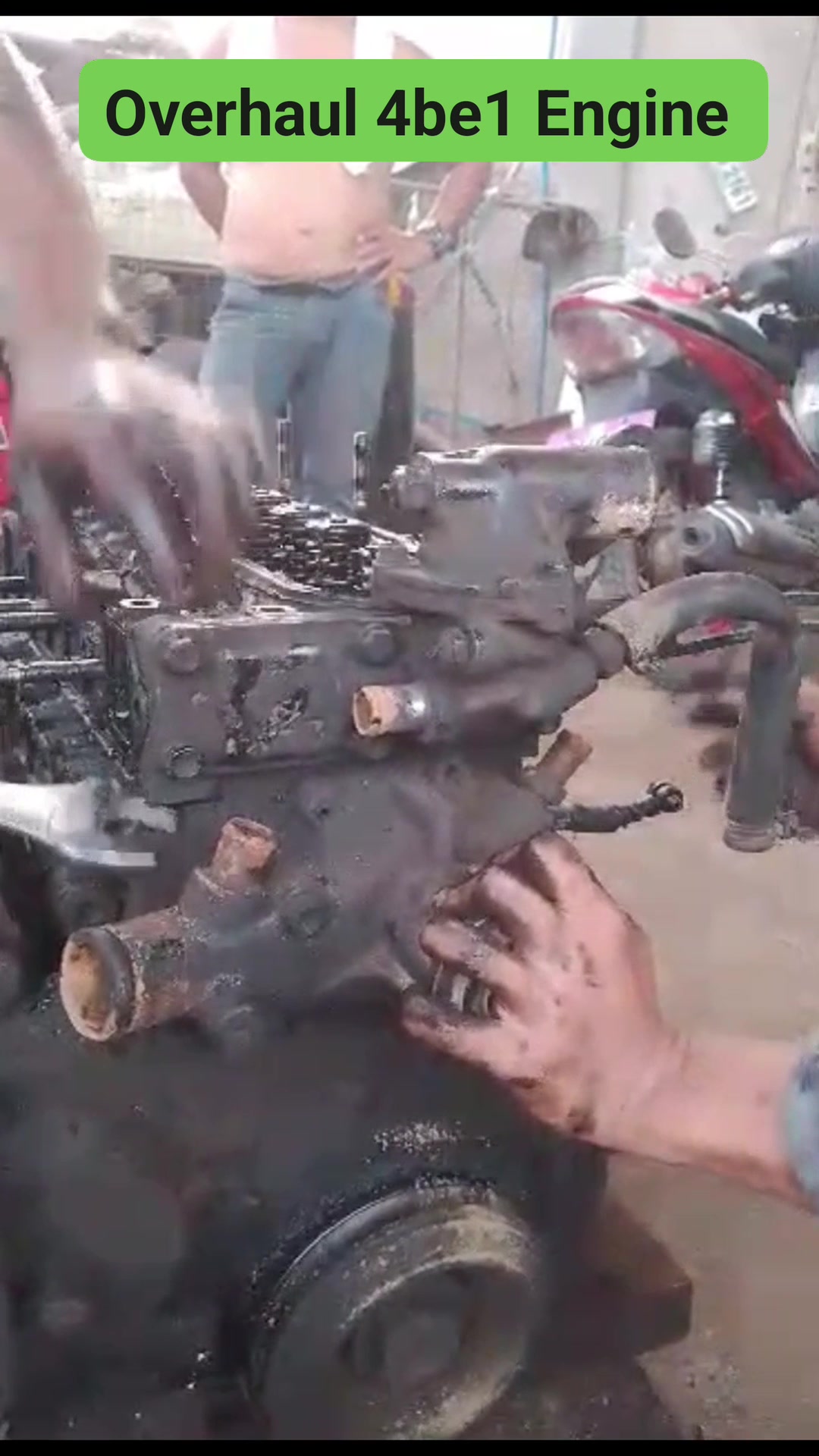Remove cylinder head. 4BE1 Engine #2026Goals #machine #automatic # ...