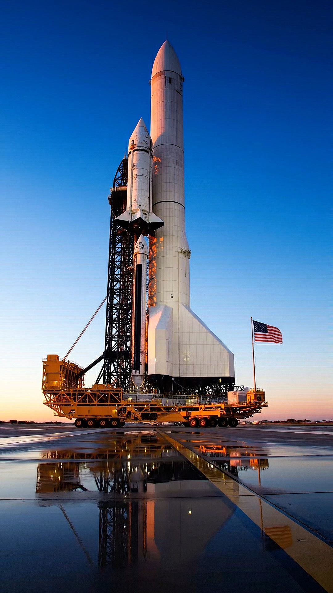 Giant Rocket Reflection at Kennedy Space Center Sunrise! #fblifestyle ...