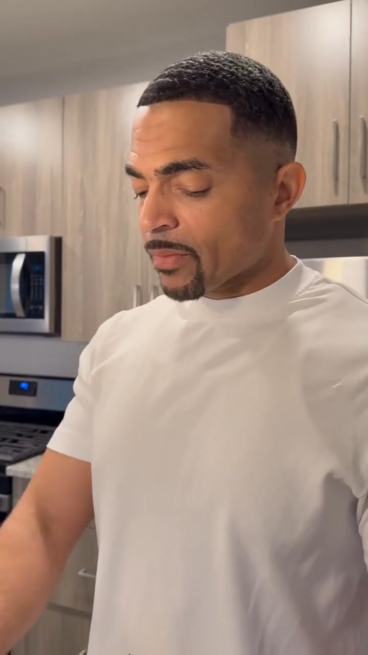 Anthony calls Zashery low down for living with Brodie and his ...