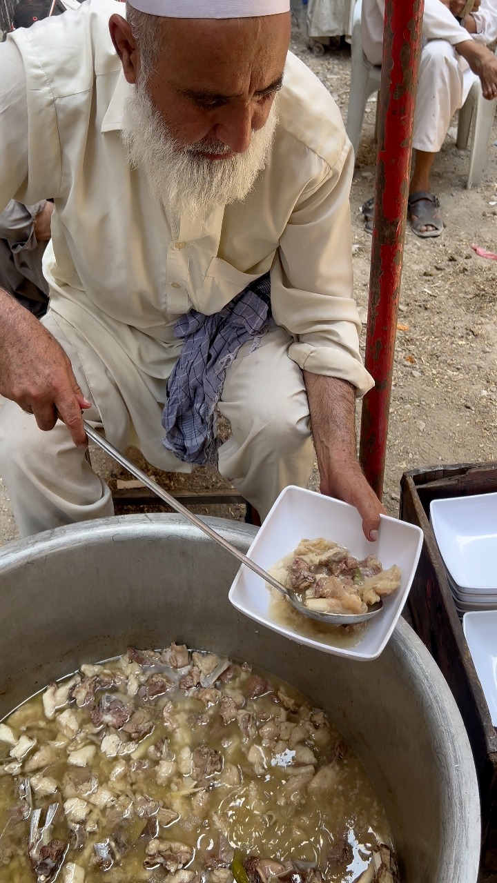 Namkeen Rosh Heaven in Peshawar | Peshawar wedding Rosh | Mutton Rosh ...
