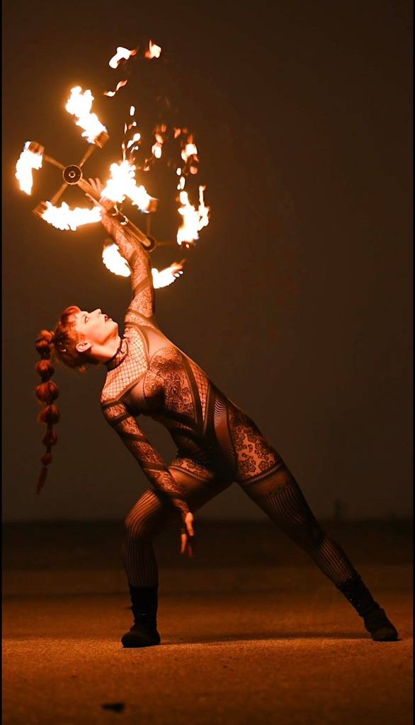 Video collab with Flow Mayhem and @faces.of.flow! #Firespinning # ...