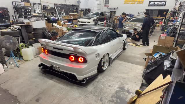 【新品】180SX 3台+2台=5台 180SX，（s13) 是90 年代日本留給世界的浪漫。 後驅、渦輪、流線車身