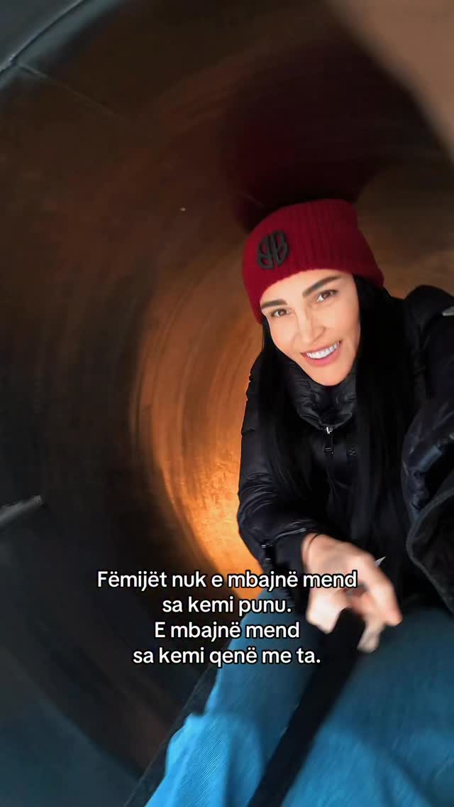 Fëmijët nuk e mbajnë mend sa kemi punu. E mbajnë mend sa kohë kemi kalu ...
